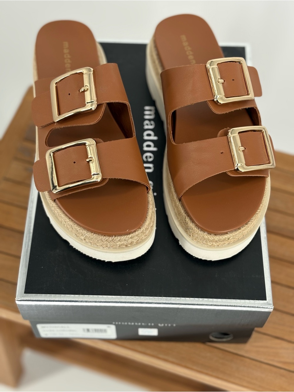 New madden girl Brown Buckle Platform Slide Sandals size 7